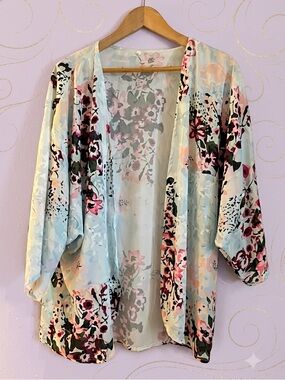 Light Blue Floral Kimono Cardigan